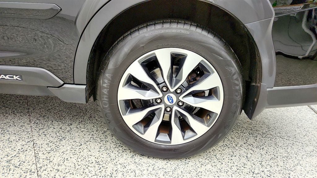 Used 2023 Subaru Outback Touring XT AWD/4WD image 9