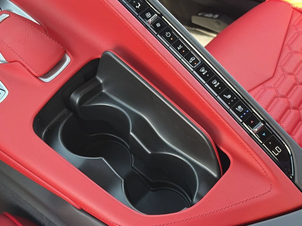 Used 2024 Chevrolet Corvette Stingray Premium Conv w/ Z51 Performance Package RWD image 25