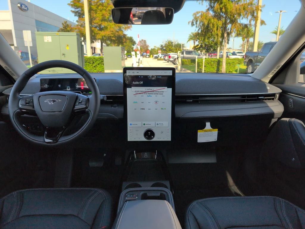 New 2025 Ford Mustang Mach-E Premium image 7