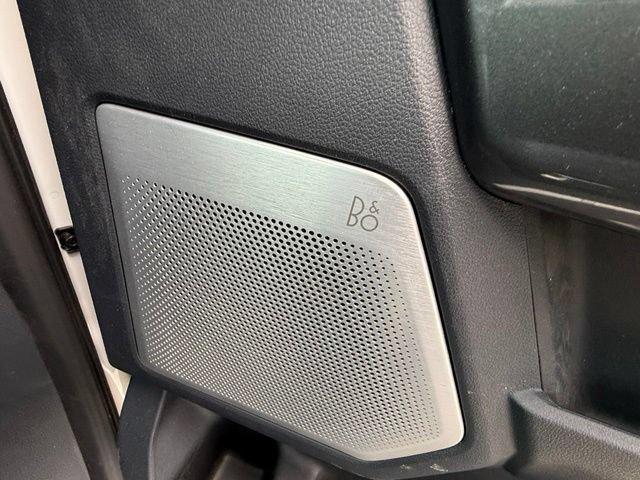 Used 2023 Ford F150 Lariat w/ Equipment Group 502A High AWD/4WD image 8