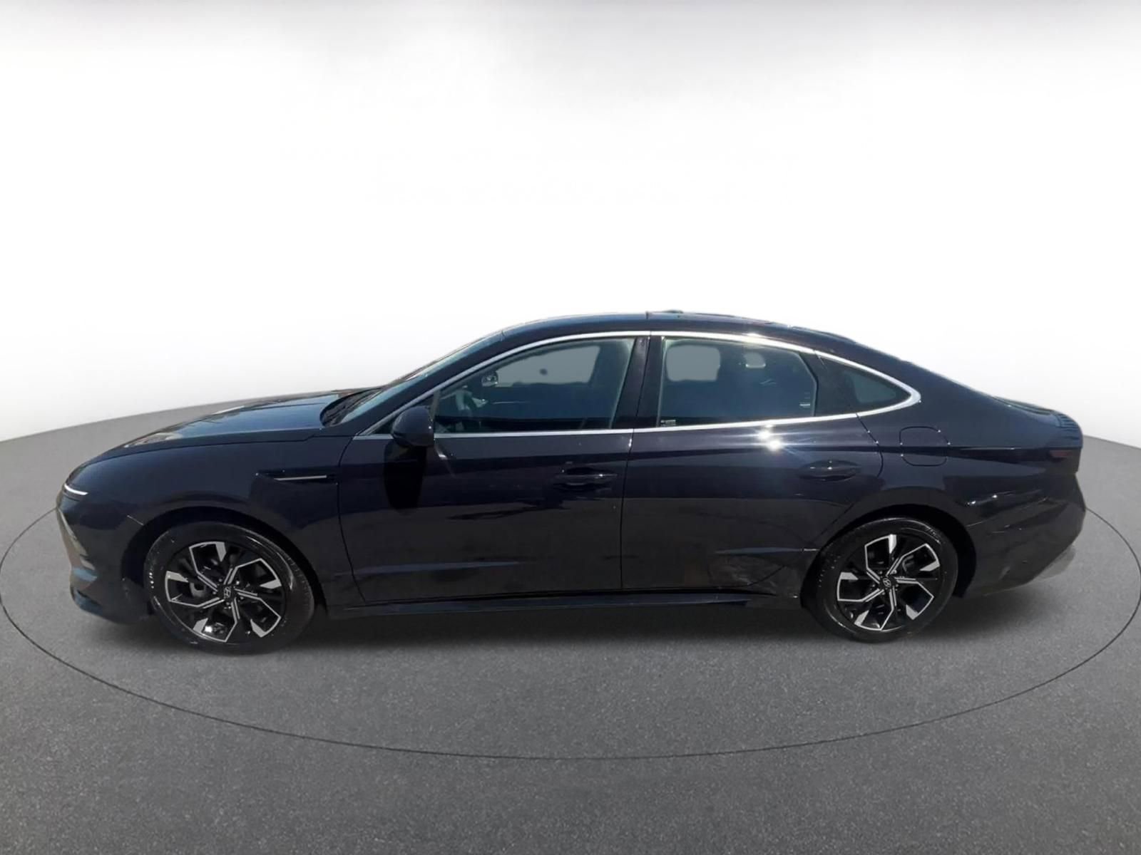Used 2025 Hyundai Sonata SEL image 11