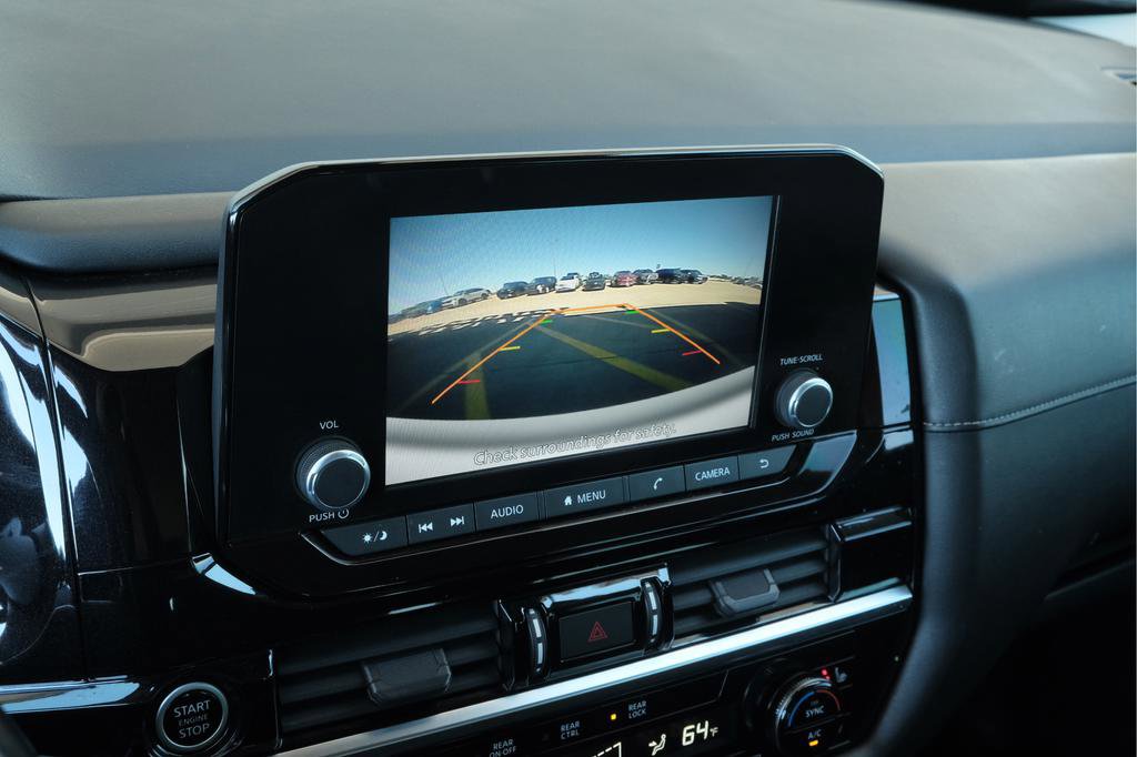 Used 2023 Nissan Pathfinder SV image 19