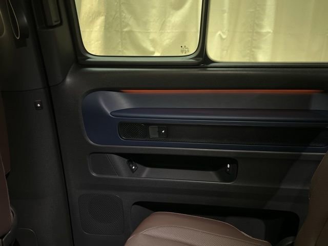 New 2025 Volkswagen ID. Buzz Pro S image 32