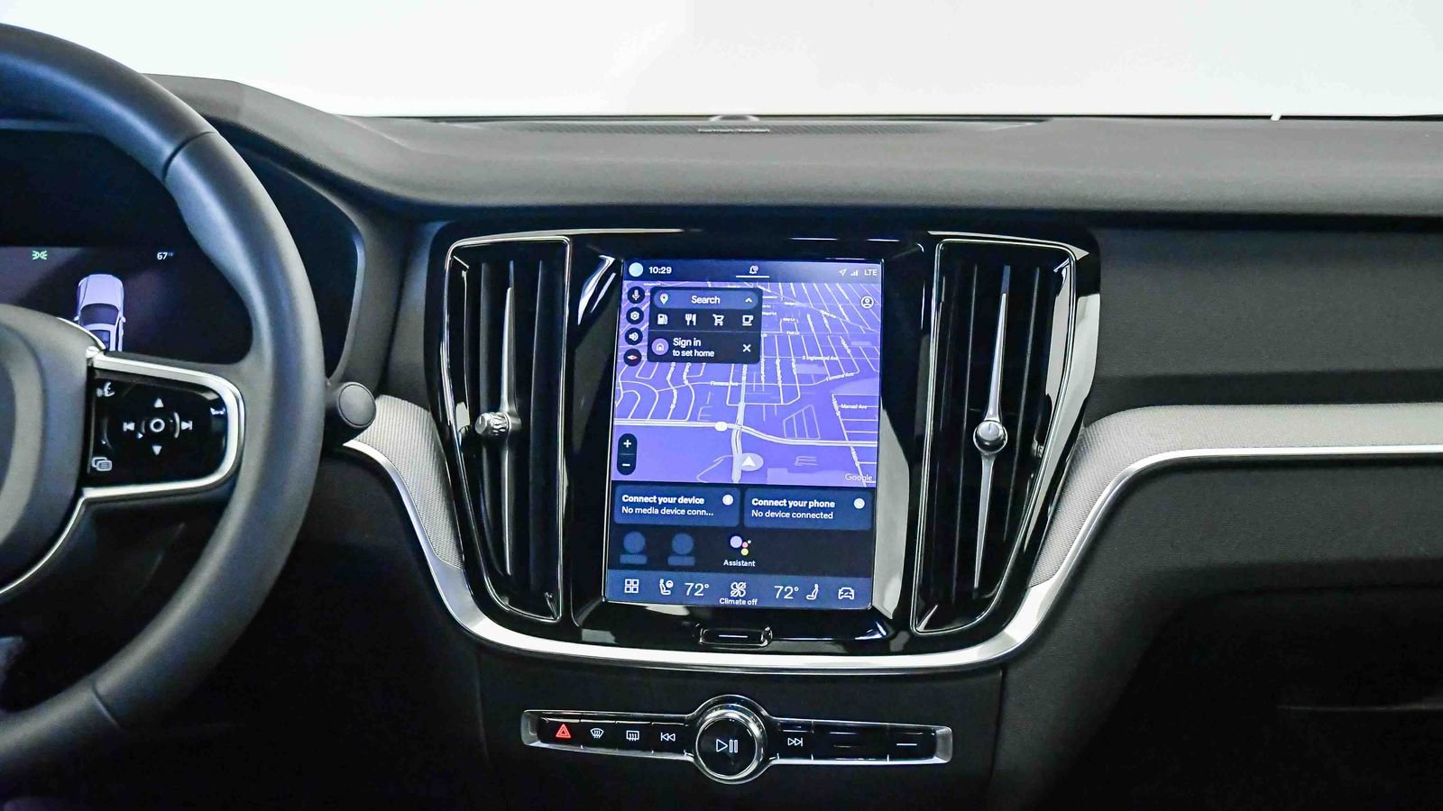 Certified 2024 Volvo S60 B5 Plus w/ Climate Package image 14