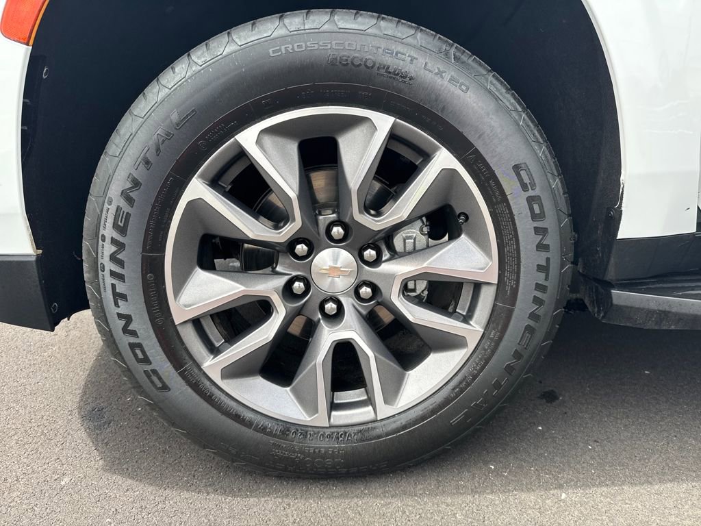 Used 2021 Chevrolet Tahoe LT w/ Rear Media and Nav Package image 26