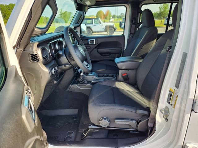 New 2023 Jeep Gladiator Willys image 11