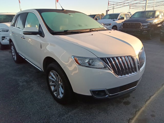 Used 2013 Lincoln MKX FWD