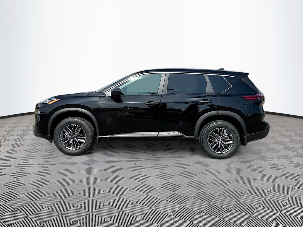 Used 2026 Nissan Rogue S FWD image 7
