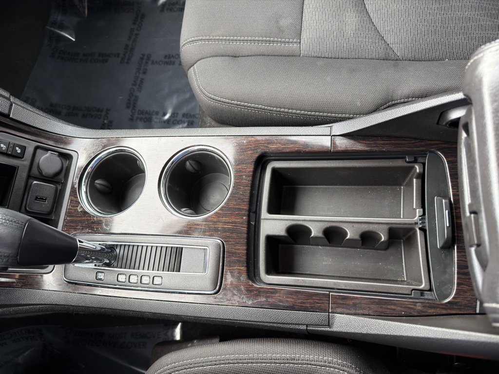 Used 2017 Chevrolet Traverse LT w/ Style and Technology Package image 35