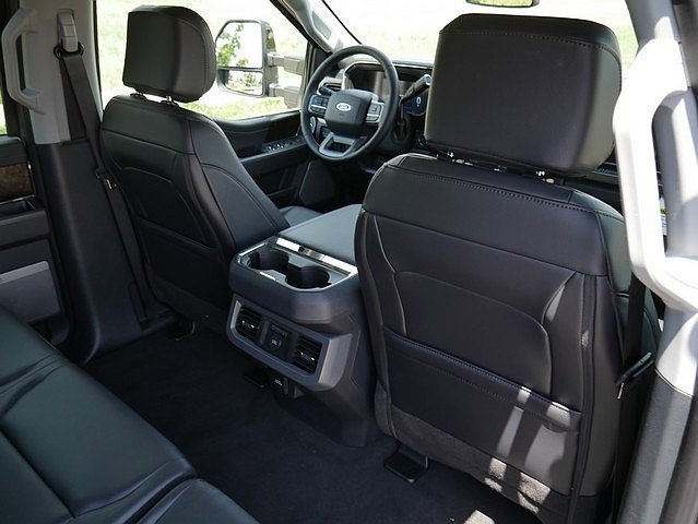 New 2025 Ford F350 Lariat w/ Lariat Ultimate Package image 31