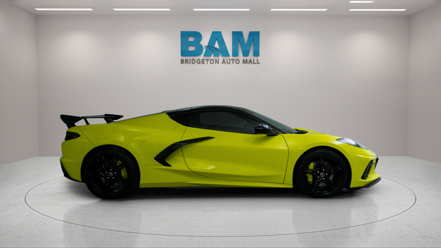 Used 2022 Chevrolet Corvette Stingray Premium Cpe w/ Z51 Performance Package RWD image 8