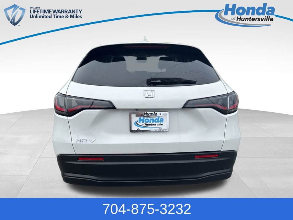 New 2026 Honda HR-V LX image 7