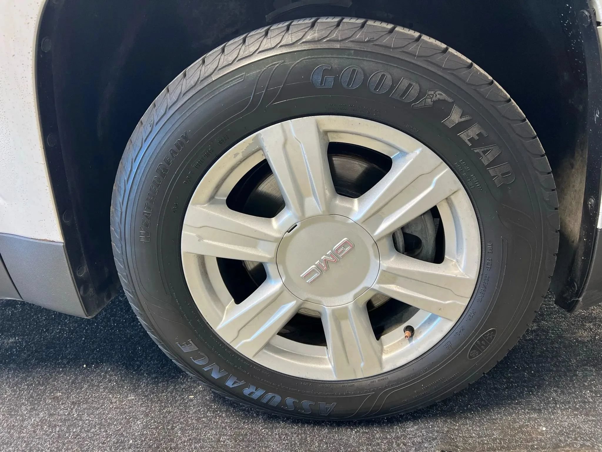 Used 2014 GMC Terrain SLE FWD image 20