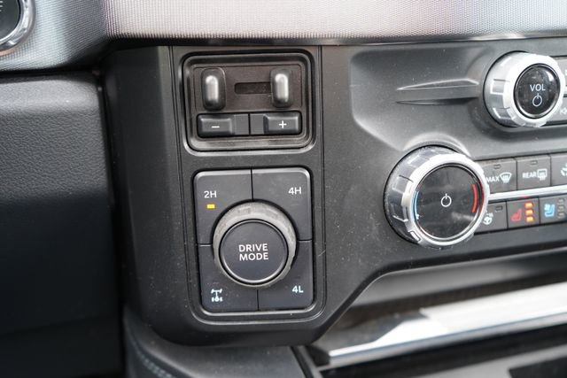 Used 2025 Ford F250 Platinum AWD/4WD image 41