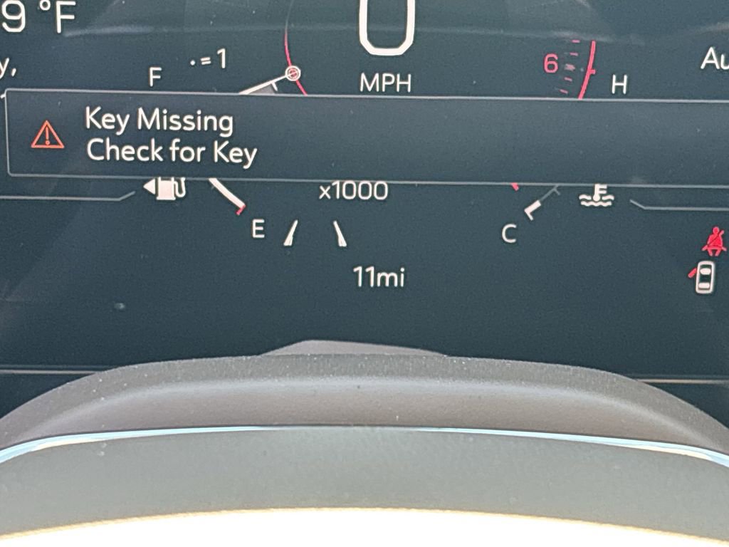 New 2026 GMC Yukon XL Denali RWD image 12