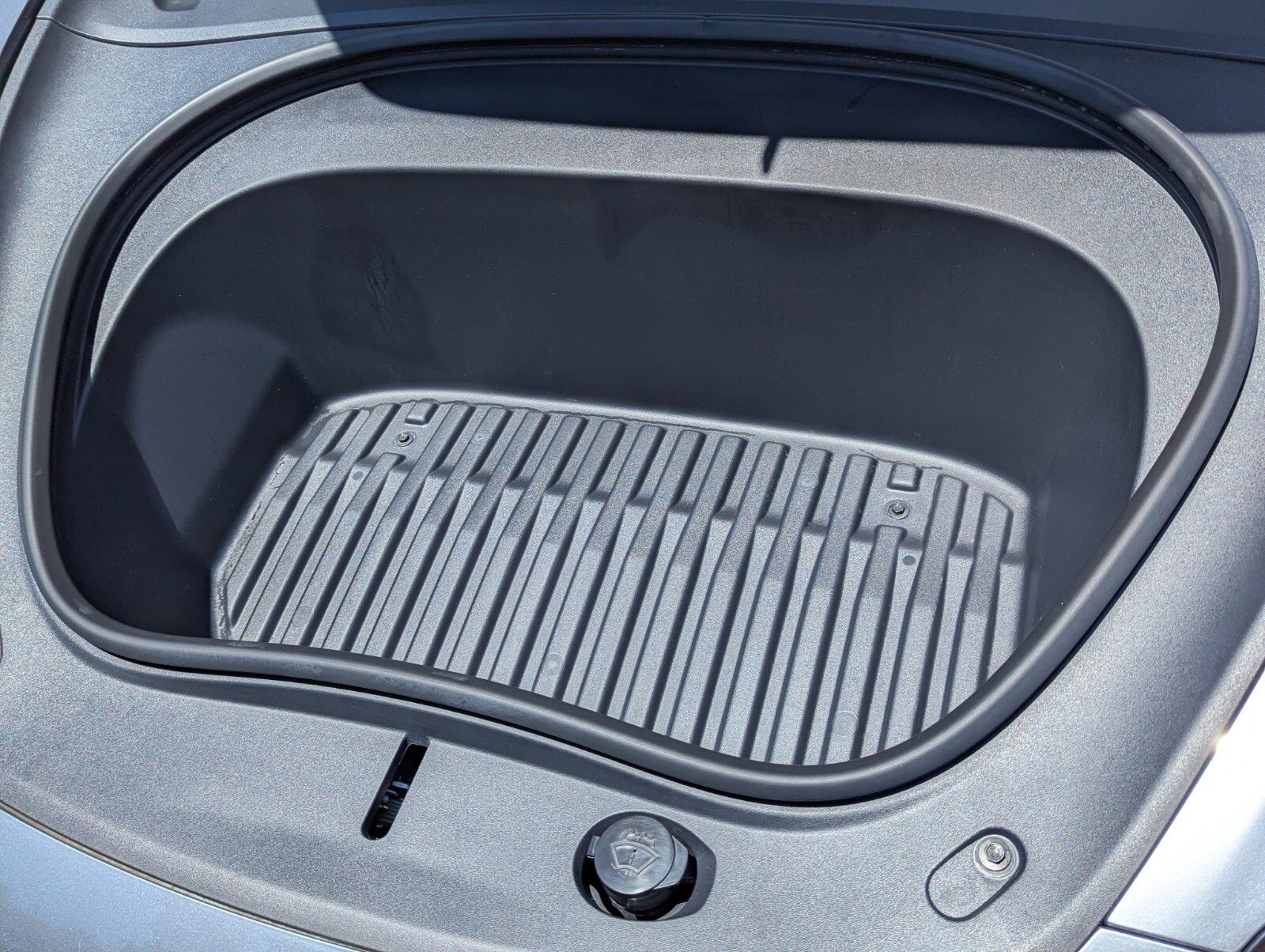 Used 2024 Tesla Model 3 Standard Range RWD image 21