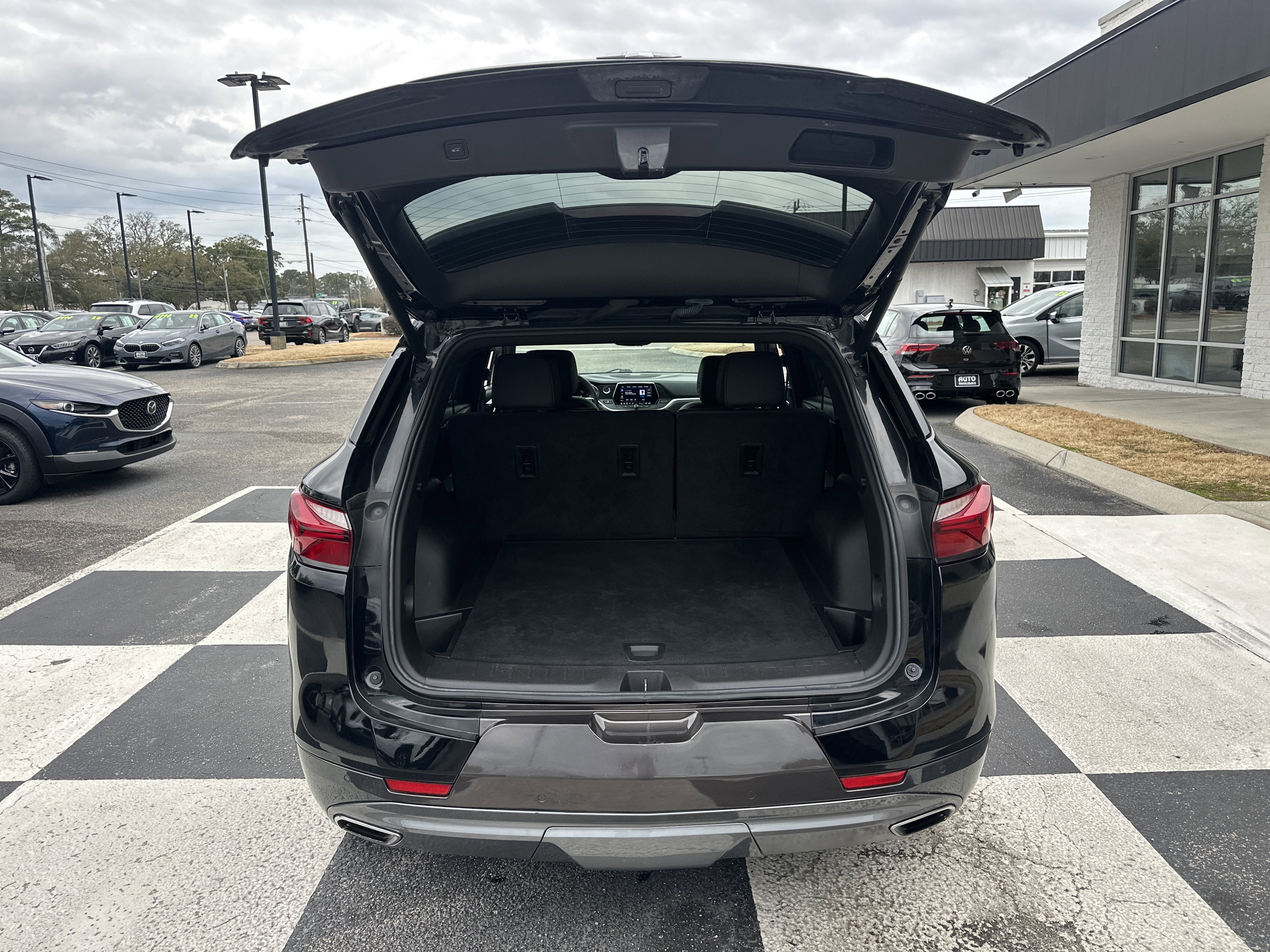 Used 2022 Chevrolet Blazer Premier w/ Driver Confidence II Package image 5