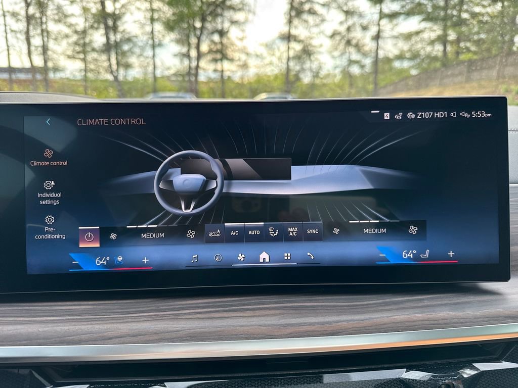 New 2026 BMW X7 xDrive40i image 18