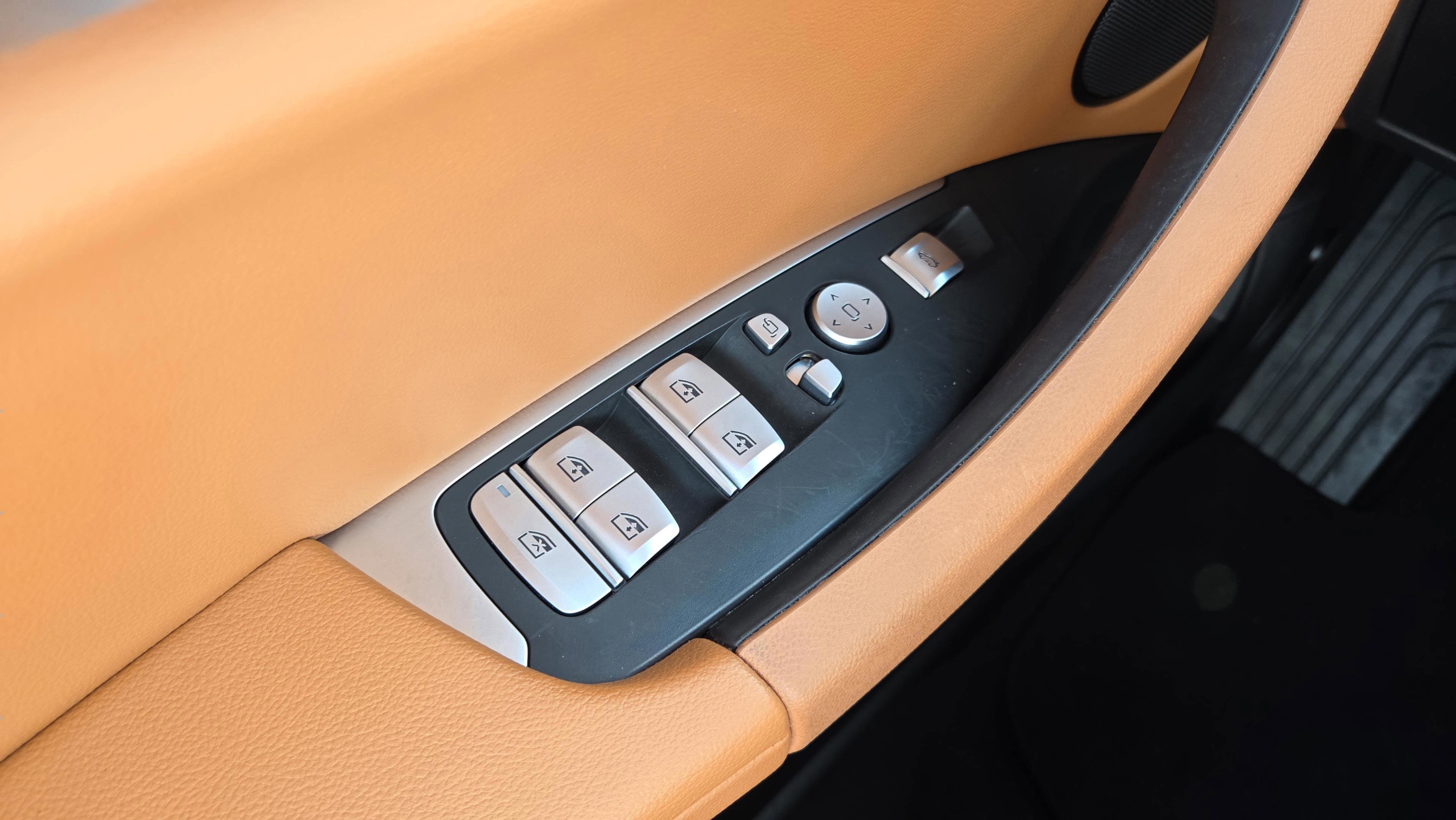 Used 2022 BMW X3 sDrive30i w/ Convenience Package w/ZPA image 16