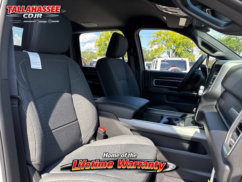 New 2026 RAM 3500 Big Horn AWD/4WD image 39