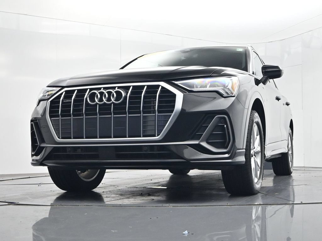 Used 2025 Audi Q3 2.0T Premium AWD/4WD image 36