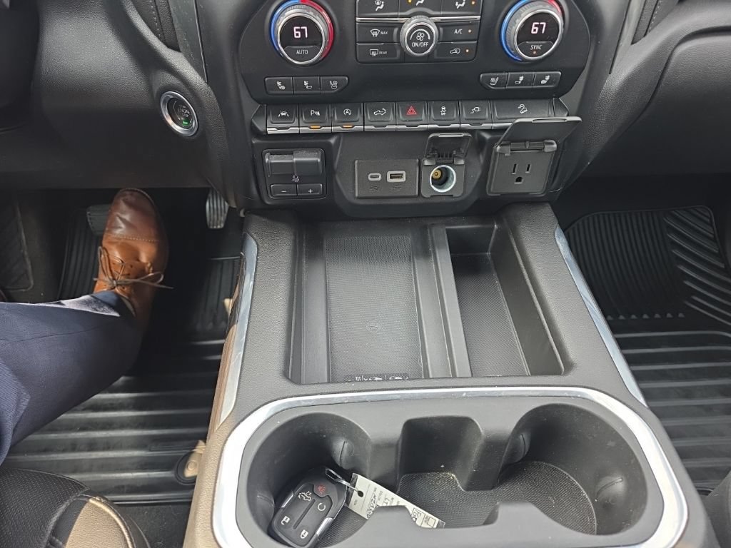 Used 2021 Chevrolet Silverado 1500 LTZ w/ Safety Package II AWD/4WD image 11