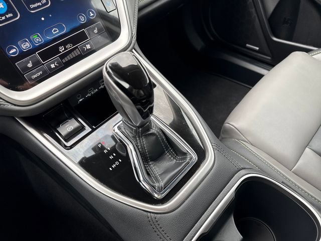 Certified 2025 Subaru Outback Onyx Edition image 27