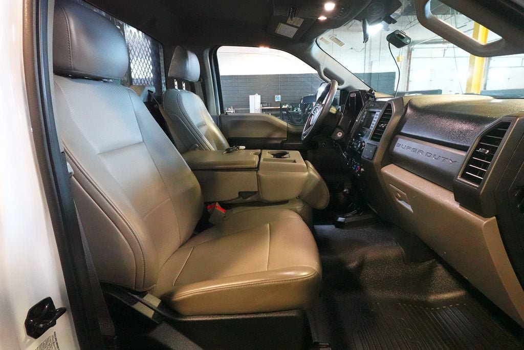 Used 2019 Ford F550 4x4 Regular Cab Super Duty image 15