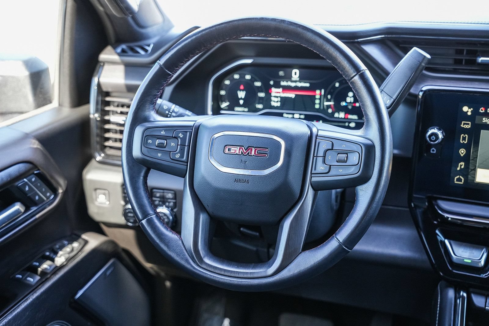 Used 2024 GMC Sierra 2500 AT4X AWD/4WD image 15