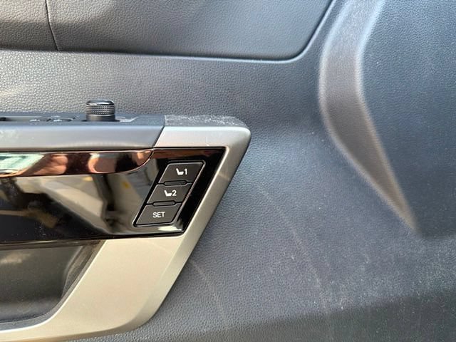 Used 2022 Toyota Tundra Limited AWD/4WD image 10