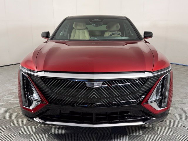 Used 2024 Cadillac Lyriq Luxury w/ Nappa Leather Package AWD/4WD image 12