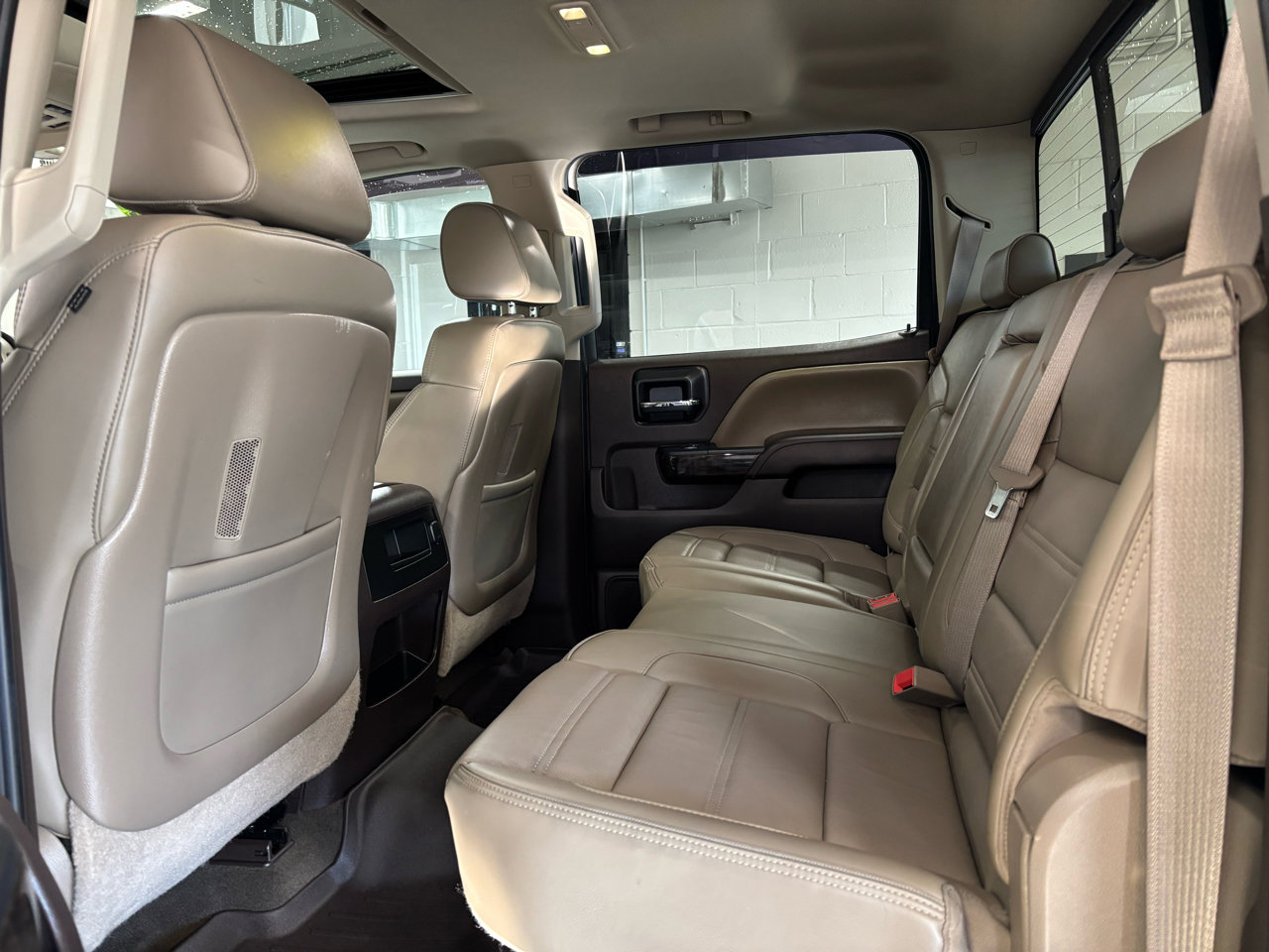 Used 2015 GMC Sierra 3500 Denali w/ Duramax Plus Package image 26