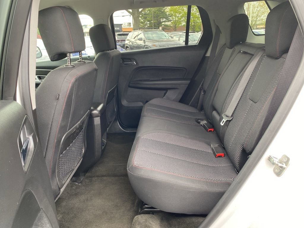 Used 2017 GMC Terrain SLE w/ Chrome Edition AWD/4WD image 13