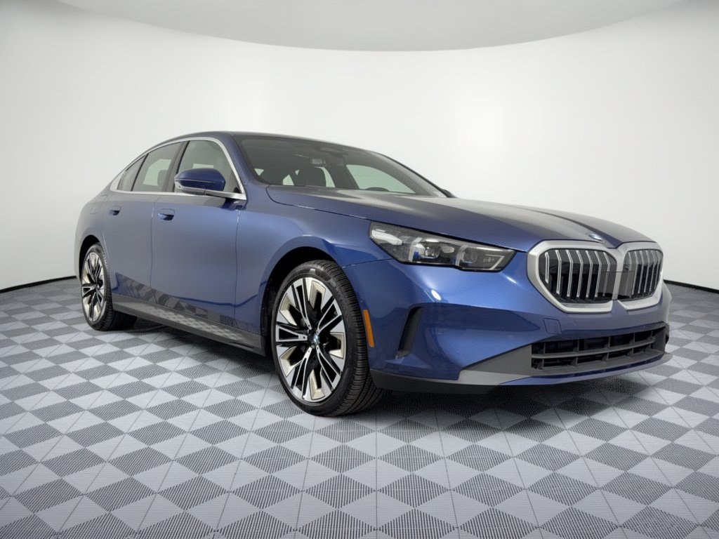 Used 2026 BMW 530i RWD image 7
