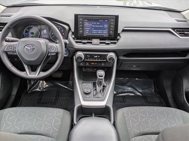 Used 2022 Toyota RAV4 XLE AWD/4WD image 22