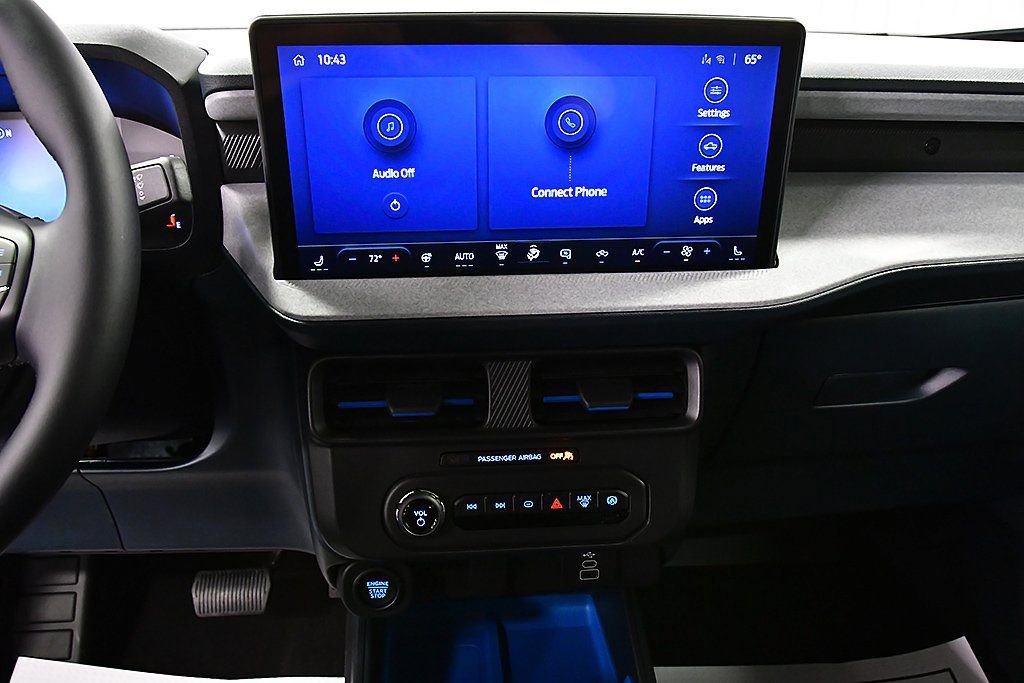 New 2025 Ford Maverick XLT w/ XLT Luxury Package FWD image 25