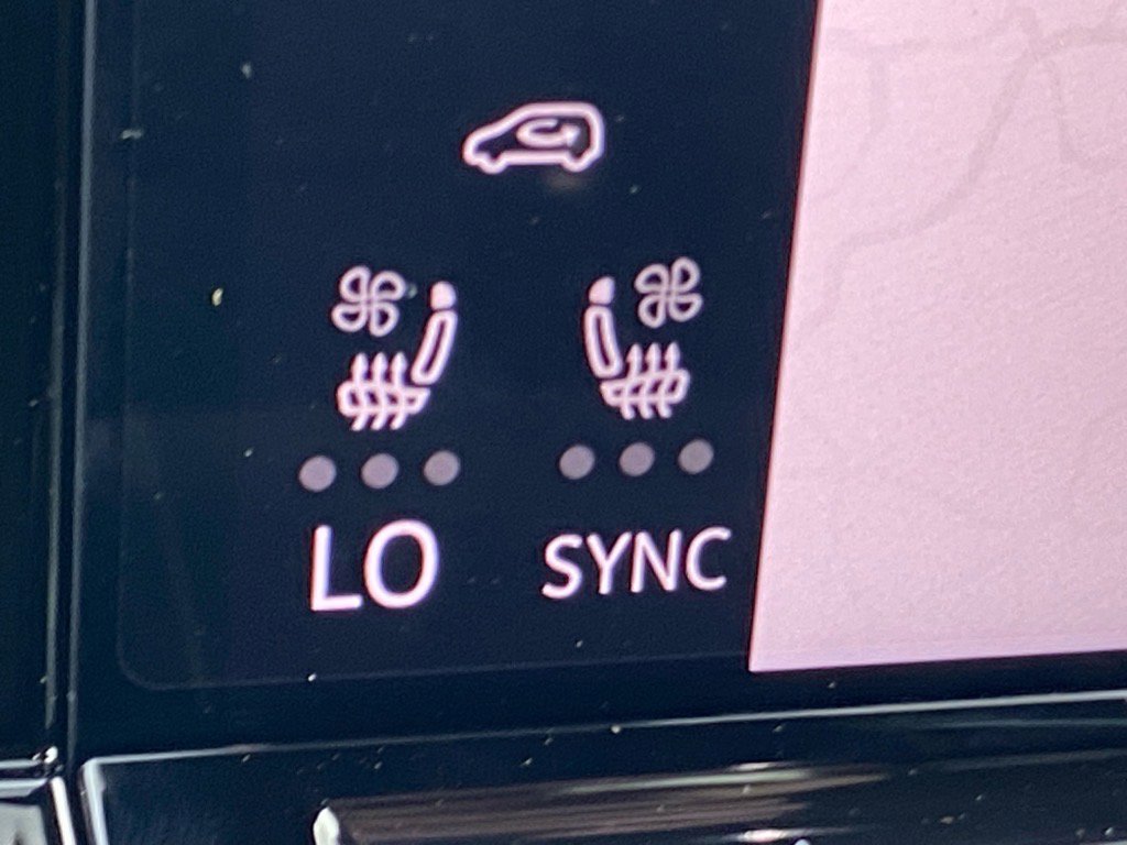 New 2026 Volkswagen Atlas Cross Sport SE image 10