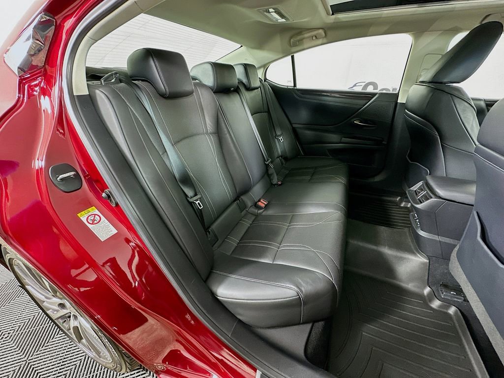 Used 2019 Lexus ES 350 Luxury w/ Accessory Package 2 image 34