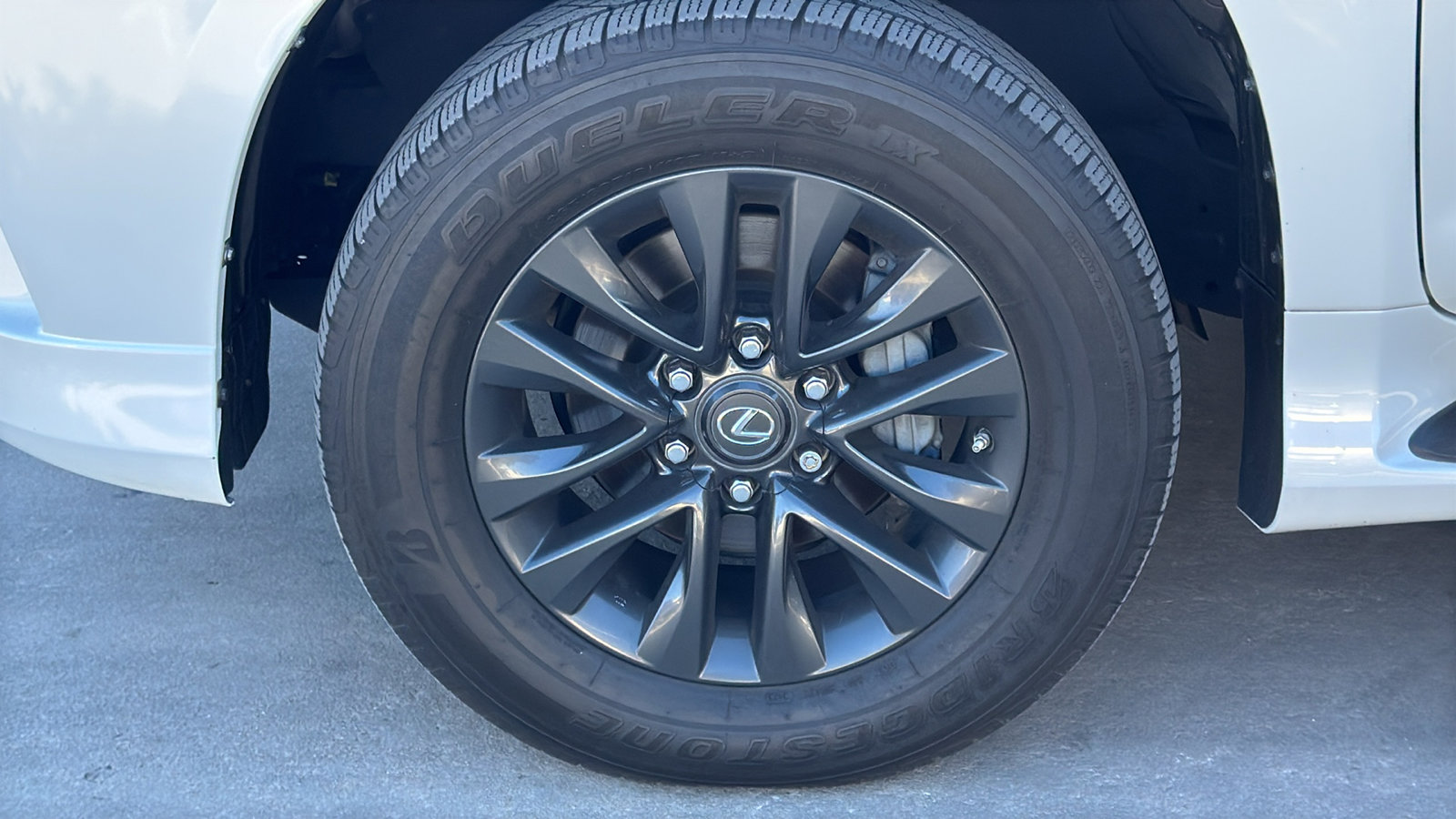 Used 2022 Lexus GX 460 Premium image 33