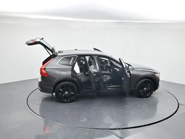 Used 2022 Volvo XC60 B5 Inscription w/ Advanced Package image 44