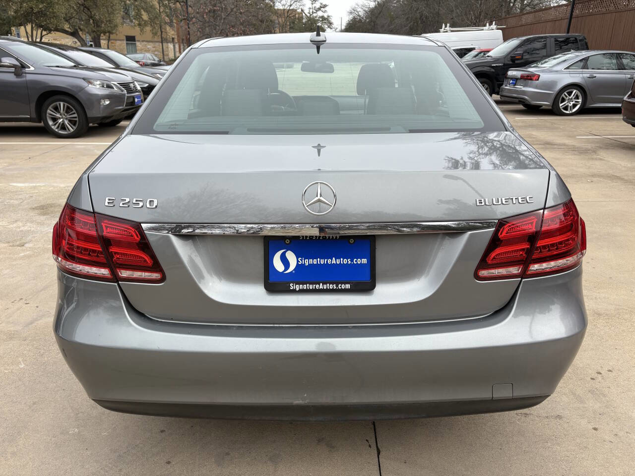 Used 2014 Mercedes-Benz E 250 BlueTEC Sedan image 5