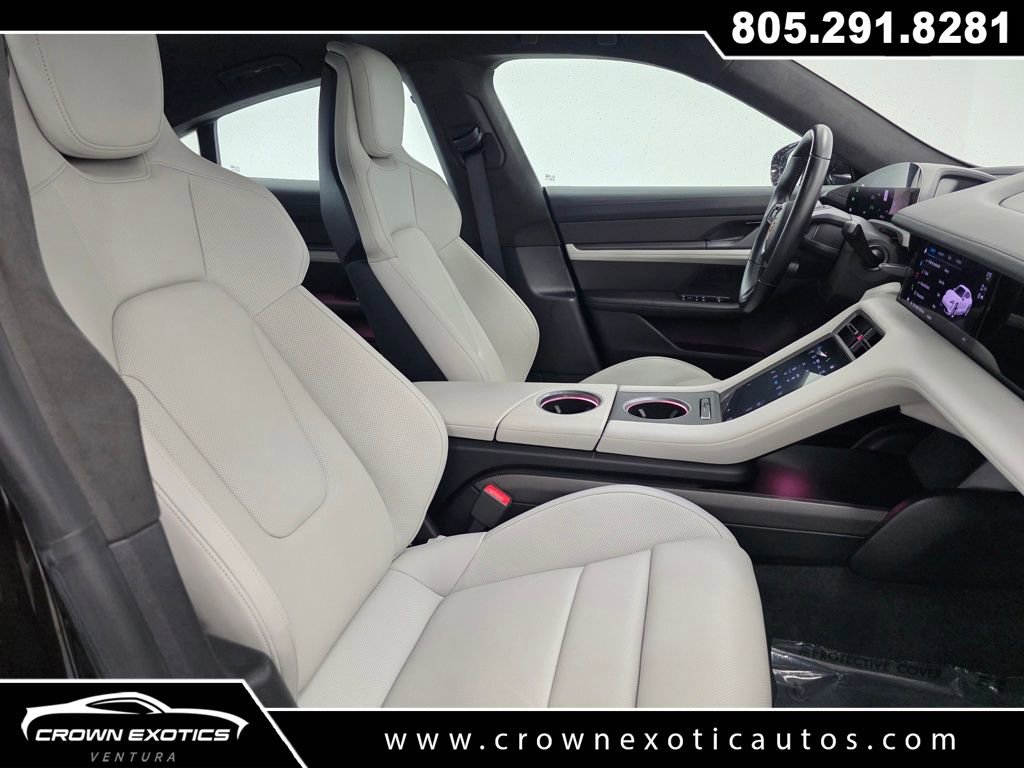 Used 2021 Porsche Taycan Turbo S image 18