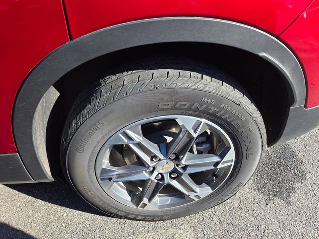 Used 2025 Chevrolet Blazer LT image 4