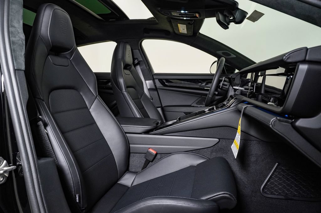 New 2026 Porsche Panamera GTS AWD/4WD image 15