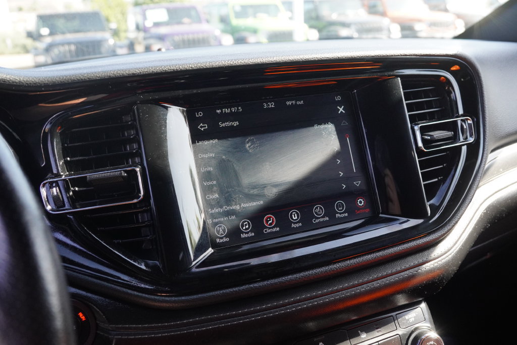 Used 2021 Dodge Durango GT RWD image 25