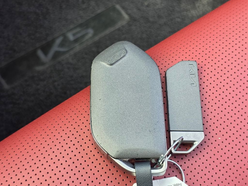Used 2025 Kia K5 GT-Line w/ GT-Line Premium Package image 35
