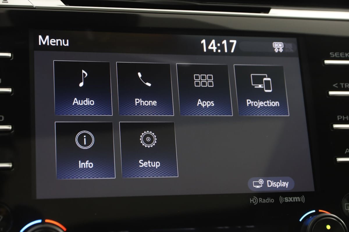 Used 2019 Toyota Camry XLE FWD image 31