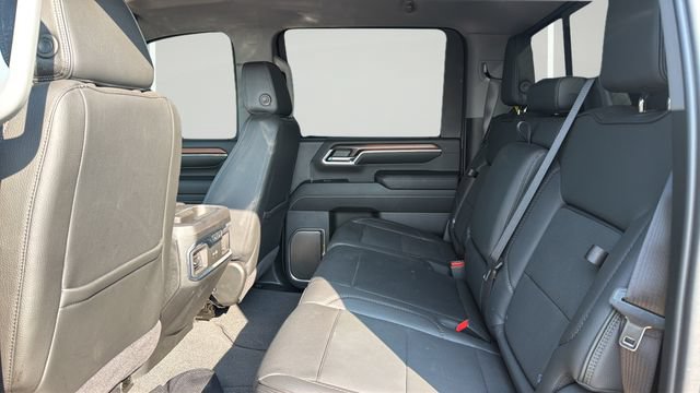 Used 2024 GMC Sierra 3500 Denali AWD/4WD image 12