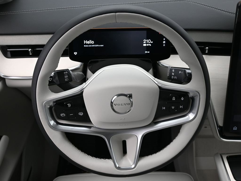 New 2025 Volvo EX90 Ultra image 18