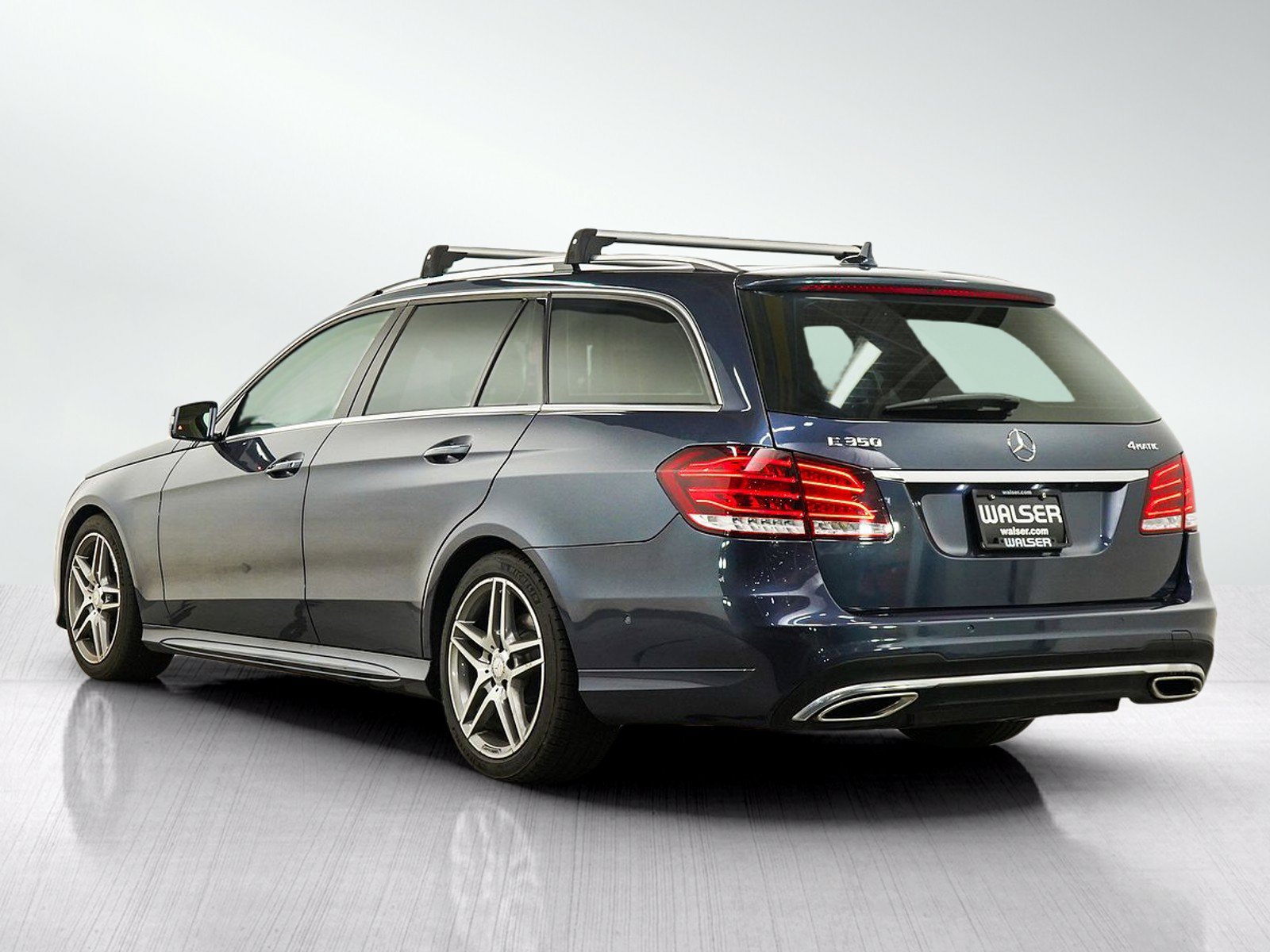 Used 2016 Mercedes-Benz E 350 4MATIC Wagon w/ Premium Package image 3
